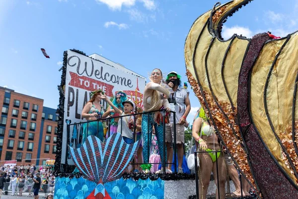 View People 40Th Annual Mermaid Parade Coney Island June 18Th — Stock Photo, Image