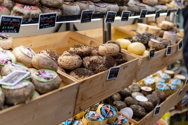 Closeup Shot Traditional Cheese Shop Firenze Italy — Stock Photo, Image