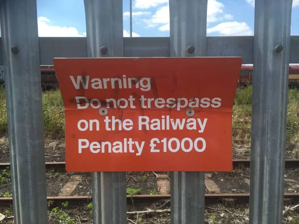 Warning Trespass Railway Penalty Red Sign — Stock Photo, Image