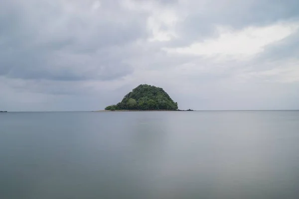 Malebný Pohled Klidné Pobřeží Ostrov Romblon Filipínách — Stock fotografie