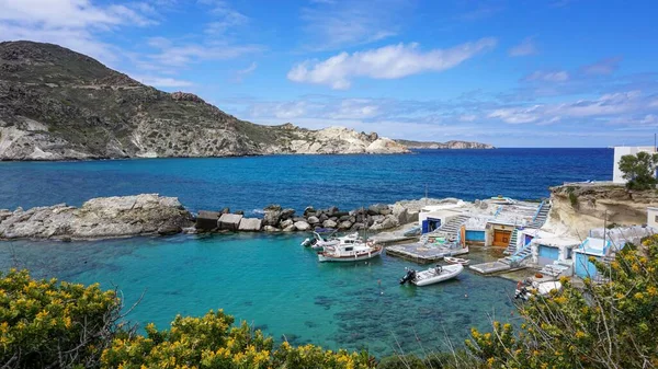 Una Vista Panoramica Barche Acque Turchesi Lungo Costa Nella Bella — Foto Stock