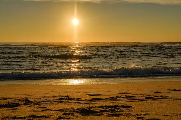 Захоплюючий Вид Золото Захід Сонця Над Морем — стокове фото