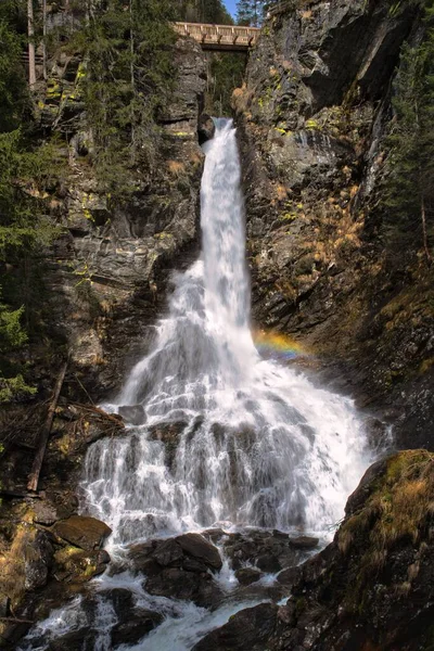 Piękny Krajobraz Wodospadu Skały Austrii — Zdjęcie stockowe