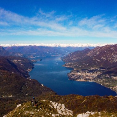 Monte San Primo 'nun hava görüntüsü.