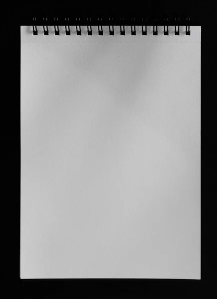 Gros Plan Papier Blanc Isolé Sur Fond Noir — Photo