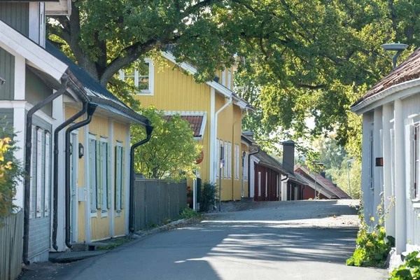 Une Belle Vue Sur Une Route Avec Des Maisons Colorées — Photo