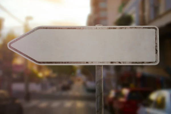 Primo Piano Segno Direzione Vuoto Con Una Freccia Sinistra Una — Foto Stock