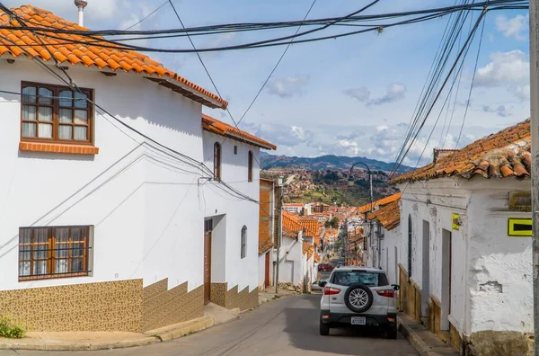 Ulice Krásnými Obytnými Budovami Oranžovými Střechami Sucre Bolívie — Stock fotografie