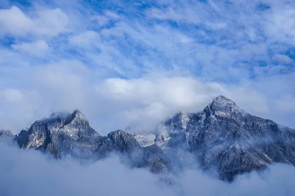 Beautiful Landscape Rocky Mountains Cloudy Day — Stock Photo, Image