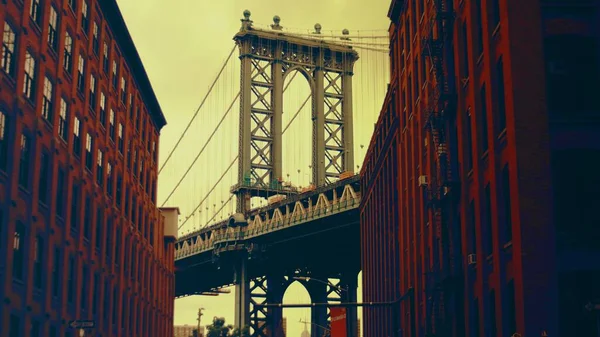 Una Vista Ángulo Bajo Puente Suspendido Nueva York Puente Manhattan — Foto de Stock