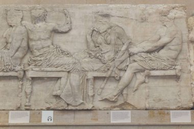 Londra 'daki British Museum' da bir heykel.