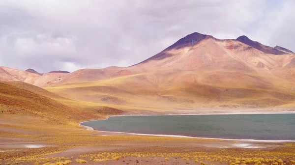 Uma Paisagem Deserto Atacama Montanhas Perto San Pedro Atacama Chile — Fotografia de Stock