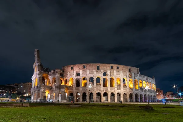 Colosseum Natten Rom Italien — Stockfoto