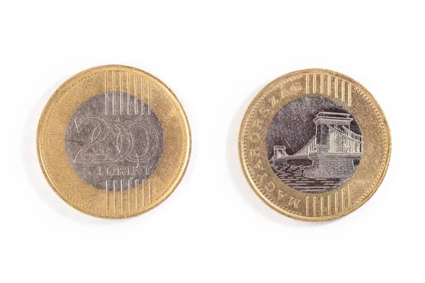ハンガリーの通貨の閉鎖 白い背景に隔離された200の硬貨 — ストック写真