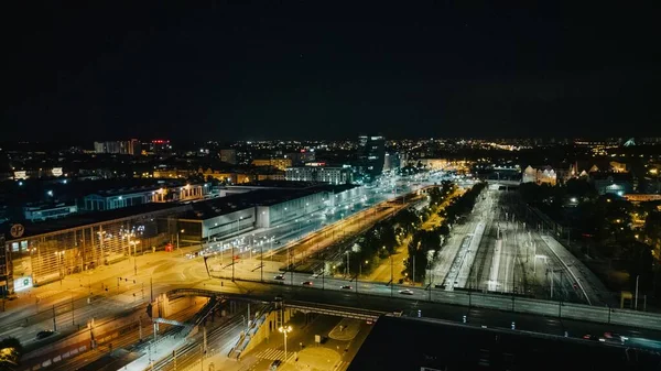 Высокоуровневый Снимок Центра Города Ночью — стоковое фото