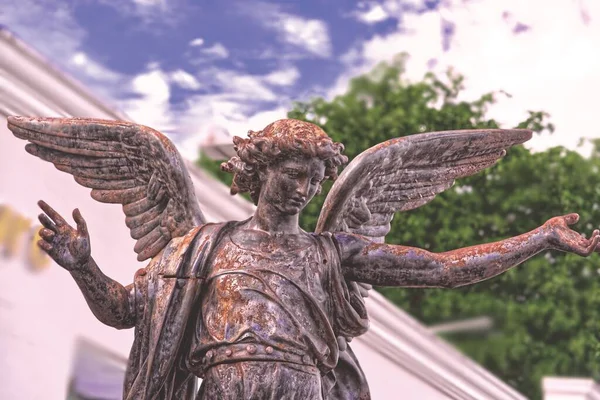 Statue Angel Midtown Miami — Stock Photo, Image