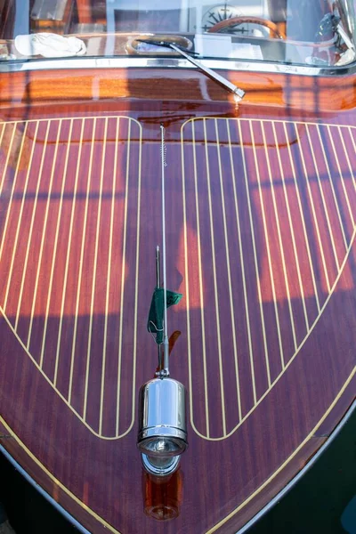 Plano Vertical Detalles Rayas Barco Venecia Italia —  Fotos de Stock