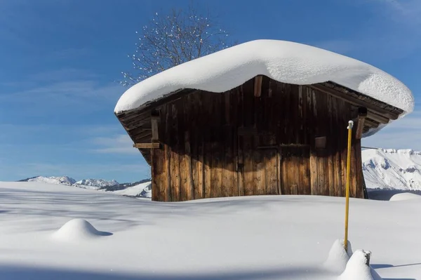 法国阿尔卑斯山的雪景 — 图库照片
