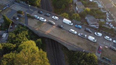 Köprünün yan görüntüsü.