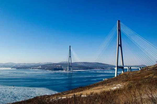 Puente Que Conecta Vladivostok Con Isla Russky —  Fotos de Stock