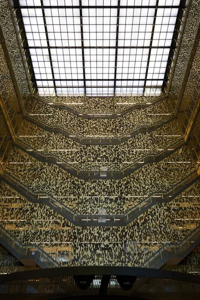 Uma Imagem Vertical Interior Biblioteca Universidade Nova Iorque Manhattan — Fotografia de Stock