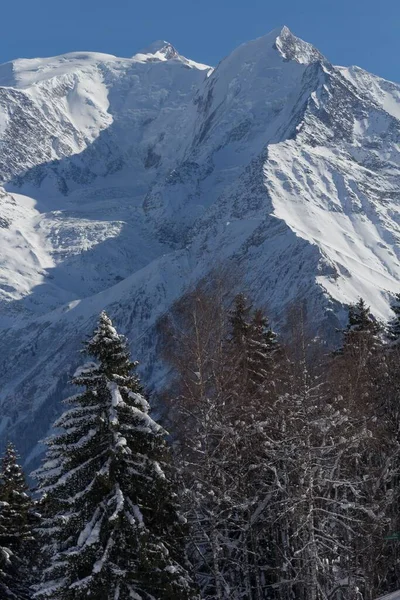 Uma Foto Vertical Mont Blanc Nos Alpes França — Fotografia de Stock