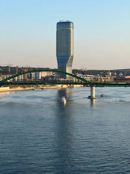 Eine Vertikale Aufnahme Des Belgrader Turms Serbien — Stockfoto