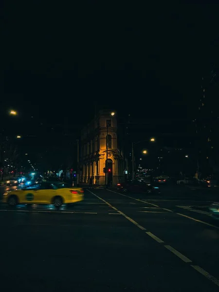 Versuchte Die Geschäftige Stimmung Der Stadt Spät Der Nacht Einzufangen — Stockfoto