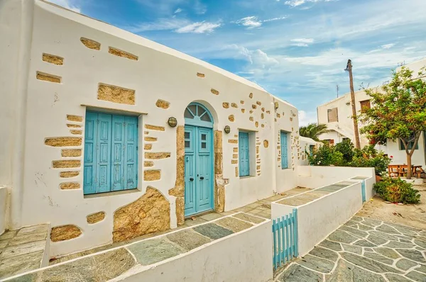 传统的Chora Cyclades村的建筑 — 图库照片