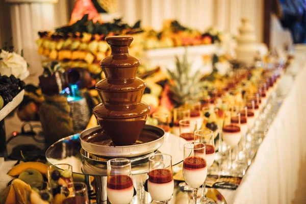 Beautiful Sweet Banquet Table Royalty Free Stock Images