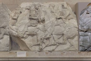 Londra 'daki British Museum' da bir heykel.