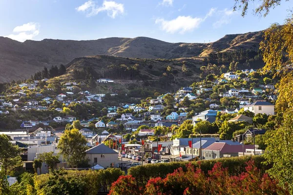 Vista Dos Subúrbios Montanhosos Lyttelton Uma Cidade Portuária Perto Christchurch — Fotografia de Stock