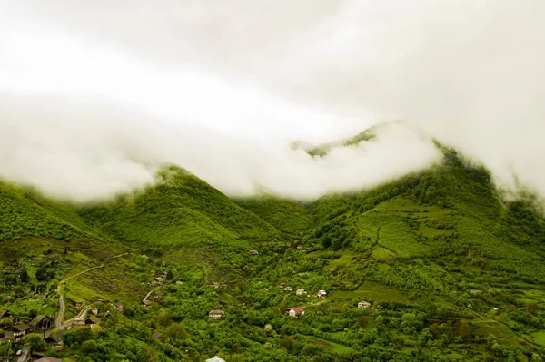 Tiro Areal Das Belas Montanhas Armênias Aldeias Vizinhas Nas Terras — Fotografia de Stock