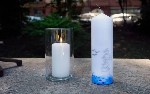 Eine Nahaufnahme Von Ein Paar Kerzen Die Für Die Taufe — Stockfoto
