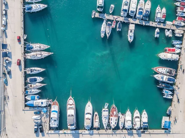 Uma Vista Aérea Superior Barcos Atracados Porto Mar Grécia — Fotografia de Stock