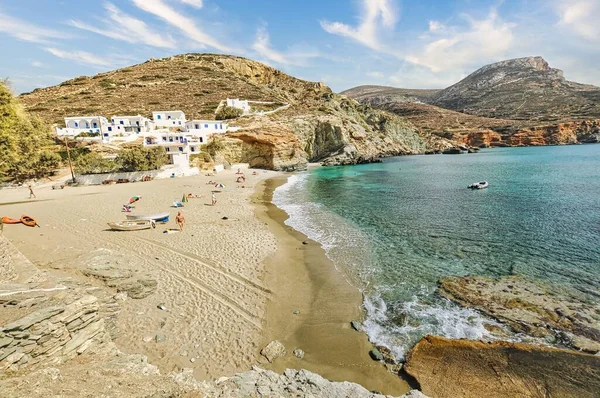 Incredibile Colorata Spiaggia Agali Isola Folegandros Cicladi Mar Egeo Grecia — Foto Stock