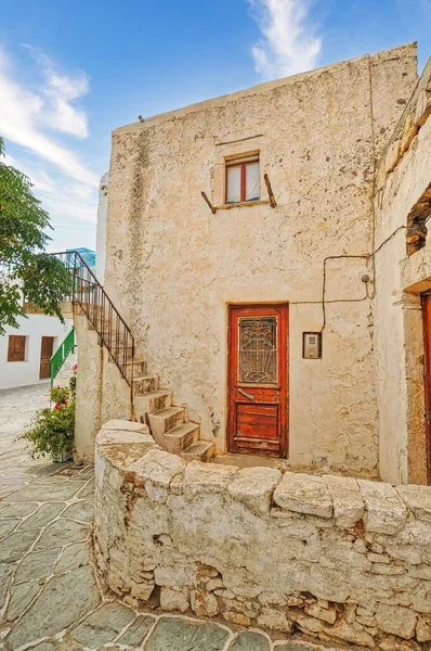 传统的Chora Cyclades村的建筑 — 图库照片