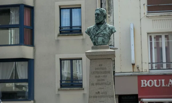Uma Estátua Busto Thomas Letourneur 1846 1911 Prefeito Granville Pelo — Fotografia de Stock