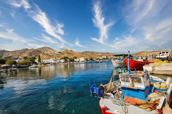 Beautiful View Boats Moored Port Livadi Village Serifos Island Greece — Stock Photo, Image