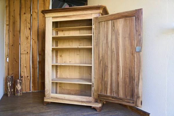 Beautifully Designed Handmade Wooden Cabinet — Stock Photo, Image