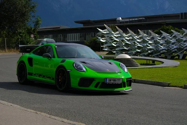 Green Porsche 911 Gt3 — Stock Photo, Image