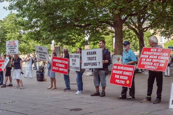 Stuttgart Alemanha Junho 2022 Castle Square Este Pequeno Protesto Contra — Fotografia de Stock