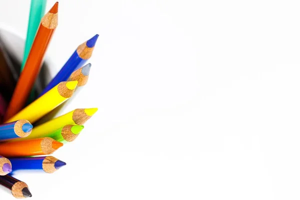 Beyaz Arkaplanda Izole Edilmiş Renkli Bir Kalem — Stok fotoğraf