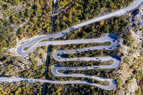 Een Luchtfoto Van Een Bochtige Weg Naar Zinal Wallis Zwitserland — Stockfoto