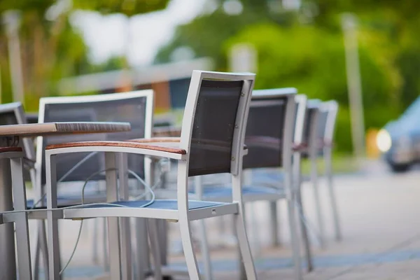 Selective Focus Shot Cafe Small Tables Chairs Park — Stock Photo, Image