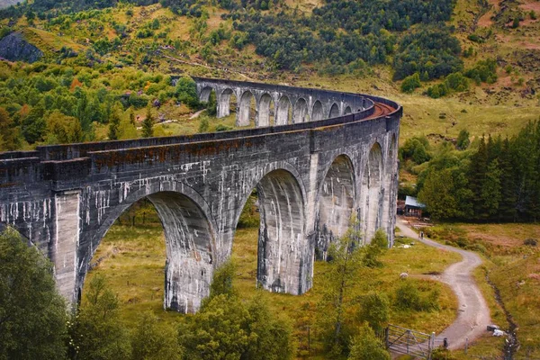 Die Wunderschöne Landschaft Des Glenfinnan Viadukts Drehort Für Harry Potter — Stockfoto