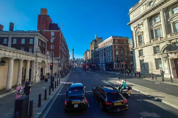 Una Vista Desde Whitehall Hacia Trafalgar Square Londres —  Fotos de Stock