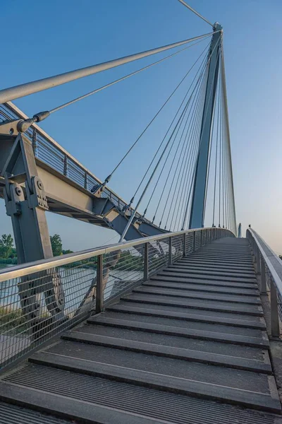 Most Passerelle Des Deux Rives Kehl Niemcy Tle Błękitnego Nieba — Zdjęcie stockowe