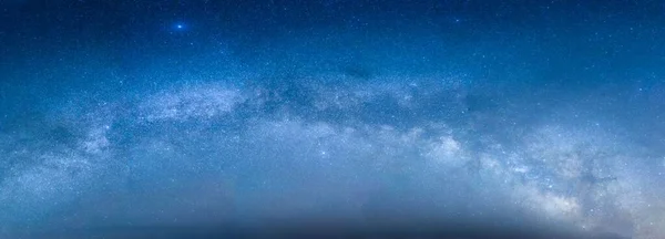Panoramiczny Strzał Gwiaździstego Nieba Może Być Używany Jako Tapeta — Zdjęcie stockowe