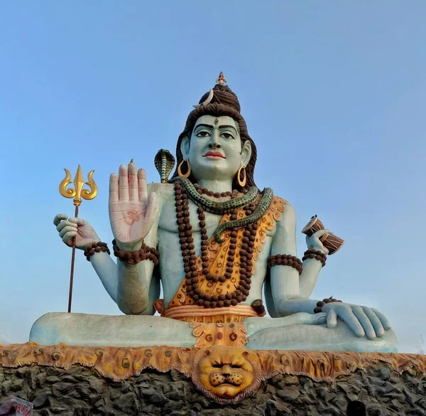 Ένα Μεγάλο Άγαλμα Του Άρχοντα Σίβα — Φωτογραφία Αρχείου